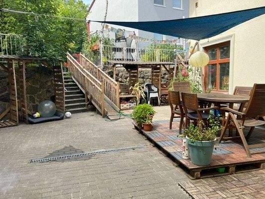 Hofansicht, Terrasse