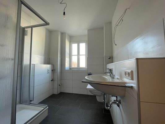 Musterbild vom Badezimmer 3.OG rechts 2.jpeg