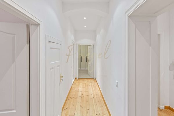 Flur zum Schlafzimmer