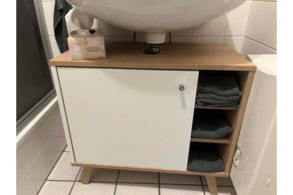 22 aktuell Unterschrank_