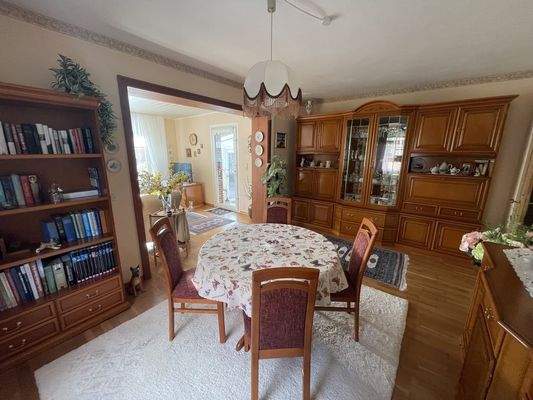 Wohnzimmer EG-Wohnung 