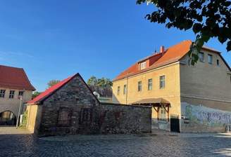 Nordansicht/Grundstückszufahrt