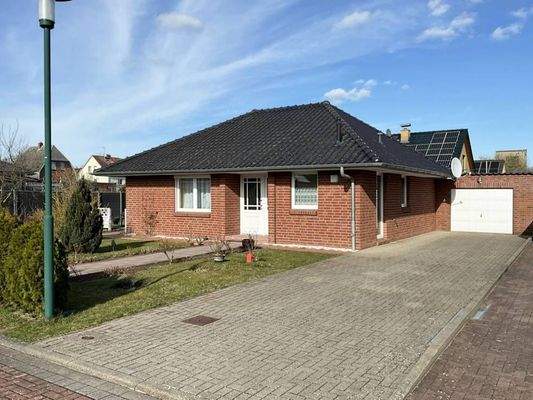 genügend Platz für Ihre Fahrzeuge