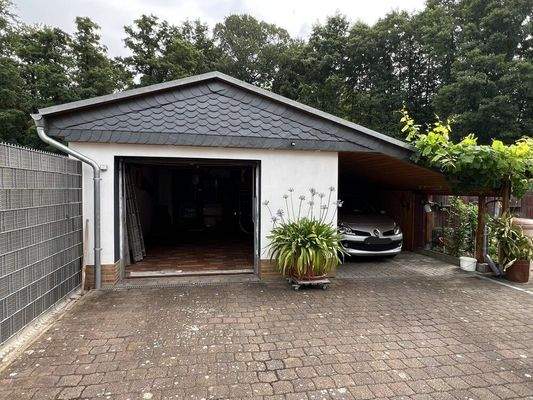 Garage + Carport