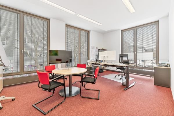 Büro 2