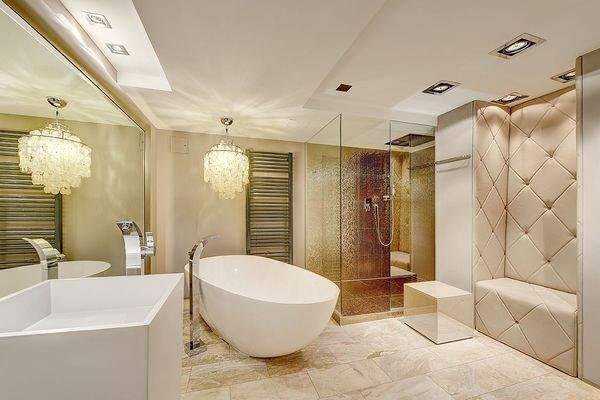 Badezimmer II im Untergeschoss