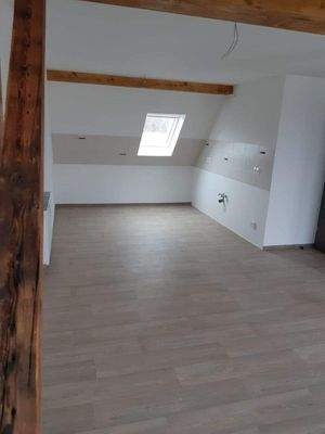 Wohnküche mit Balkon