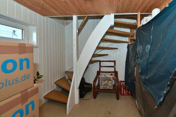 Treppenhaus (UG <-> EG)