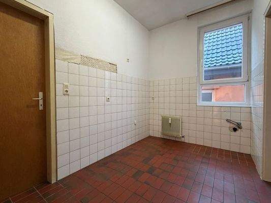 Küche (ohne Einbauten)