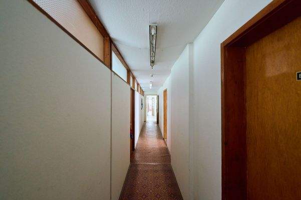 Gebäude 7, Innenansichten 