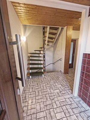 EG Blick ins Haus PXL_20251030_142034499b.jpg