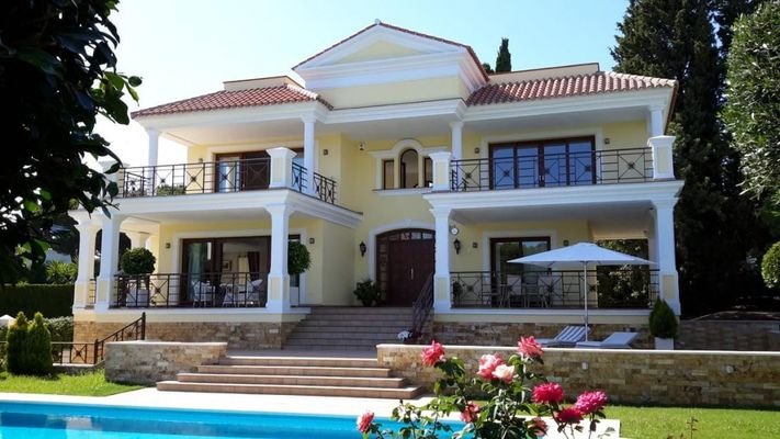 Photo: Villa in Marbella East