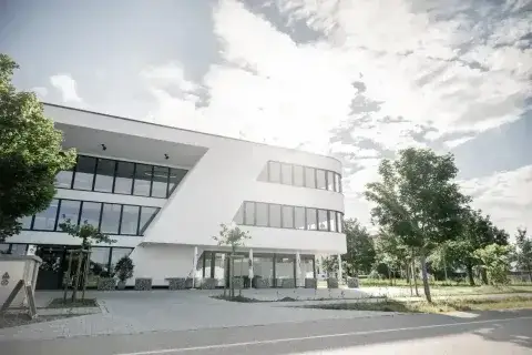 Eschbach Halle, Eschbach Hallenfläche