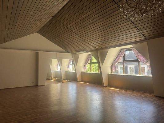 Verkaufsfläche 2. OG