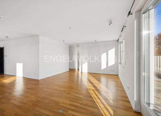 Großzügiger Wohn-Essbereich