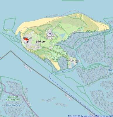 Lage im Ortskern auf der südwestlichen Inselseite