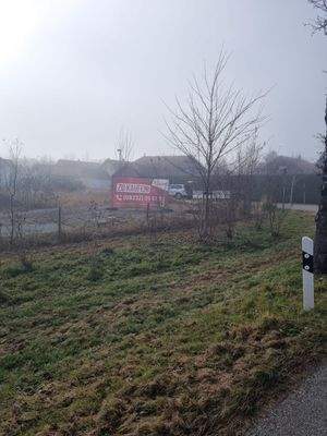 Grundstück zu Kaufen.jpg