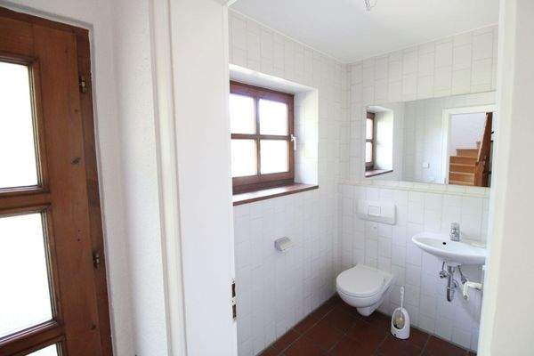 großzügiges Gäste WC