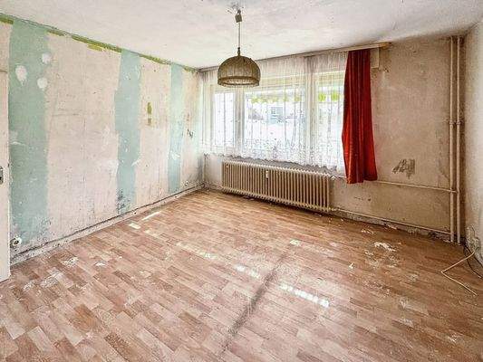 Zimmer 1 unrenoviert