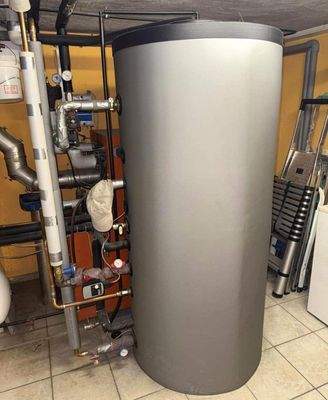 Keller_Heizungsraum_Schichtenspeicher