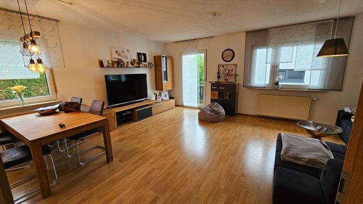 Wohnzimmer OG_04.jpg