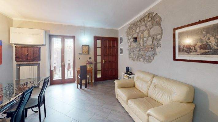 AB-073-13-Trilocale-recentemente-ristrutturato-a-M