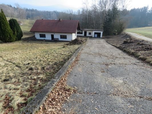 geteerte Gute Zufahrt 