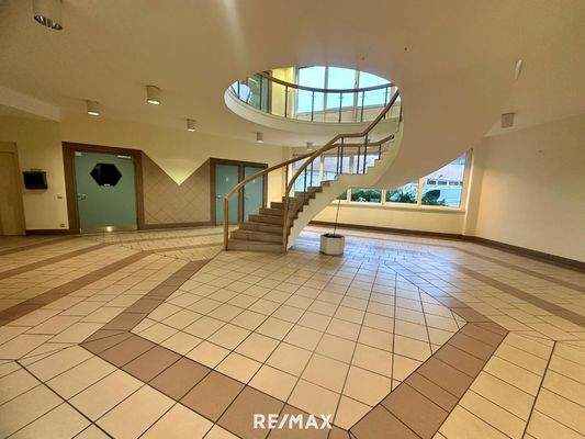 Eingangsbereich Bürogebäude