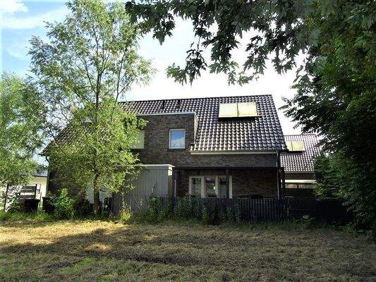 Terrassenseite DH 7-7a.JPG