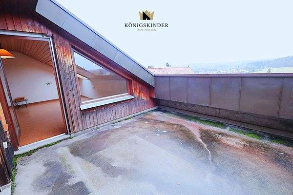 mit der uneinsehbaren Dachterrasse...