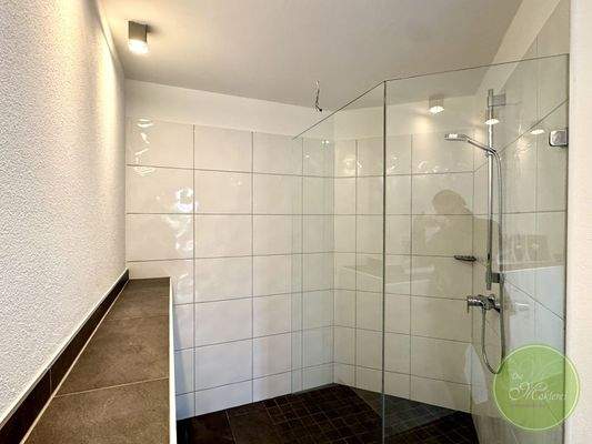 Ihre ZWEITER Badbereich mit ...