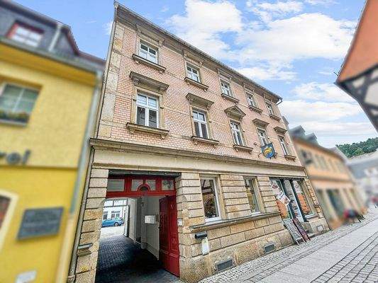 Wohn- und Geschäftshaus