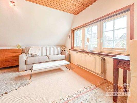 Büro/Kinderzimmer DG