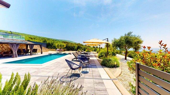 Sitzplatz/Pool mit Meerblick - Haus unten