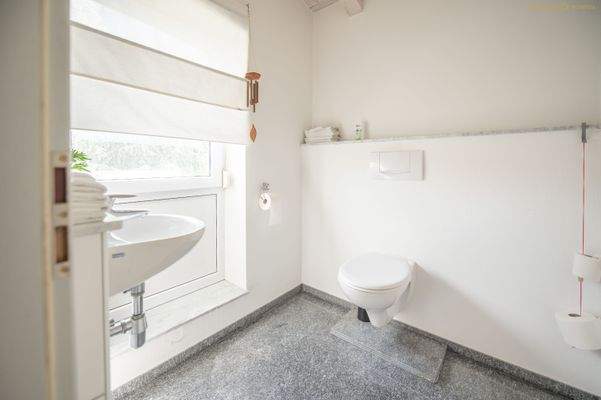 Gäste-WC DG - aktuell