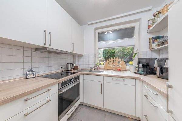 Zeitlose Einbauküche