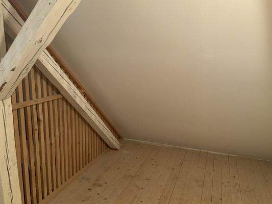 Eigenes Dachbodenabteil