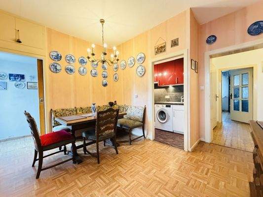 Einheit Erdgeschoss Esszimmer/ Küche