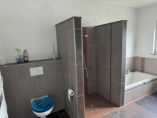 Badezimmer OG