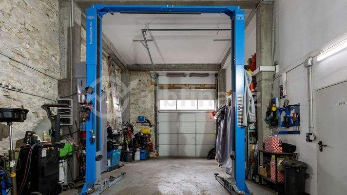 EG: Perfekt für Autobastler