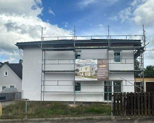 Stilvolle Doppelhaushälfte Sankt-Georg-Str.  in  Burglengenfeld  