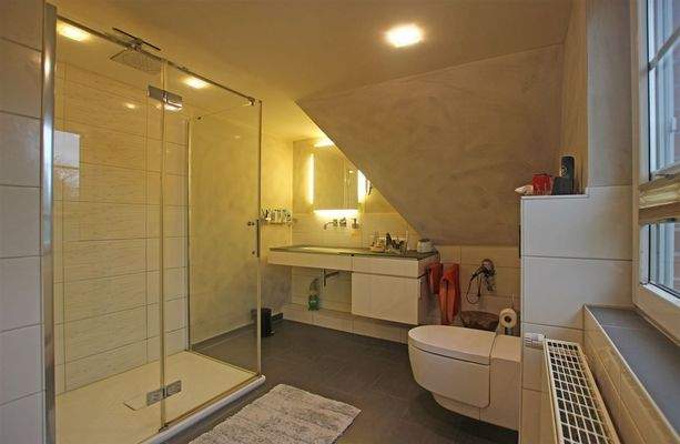Voll- u. Duschbad - Bild 2
