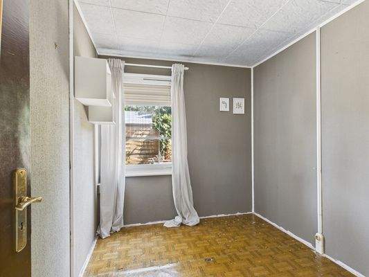 SZ rechts mit Fenster