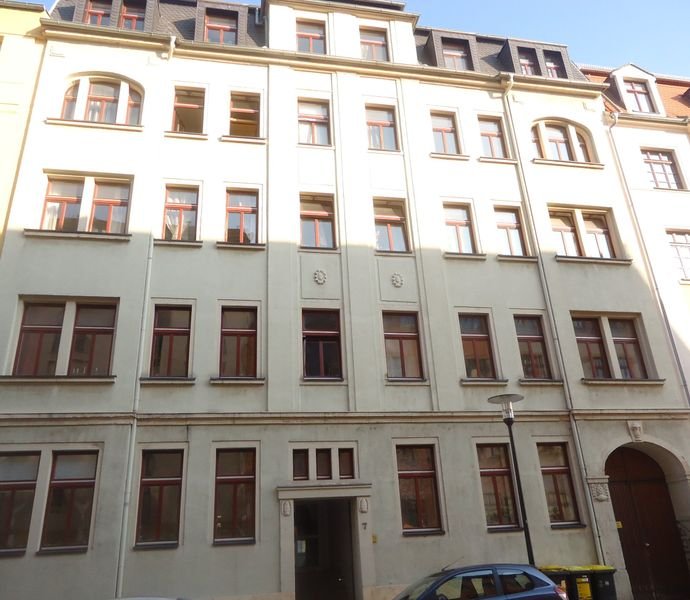 Schöne 3-Zimmer-Maisonettewohnung, WG geeignet im Dachgeschoss in DD-Friedrichstadt