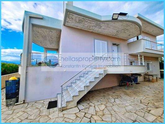 f18e0fe6158749e8b85e4d756d468fbd-original