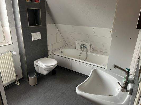 Badezimmer im OG 