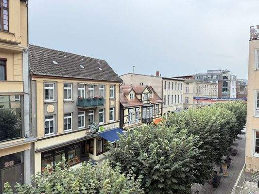 Die Mecklenburgstraße Ecke Schloßstraße 