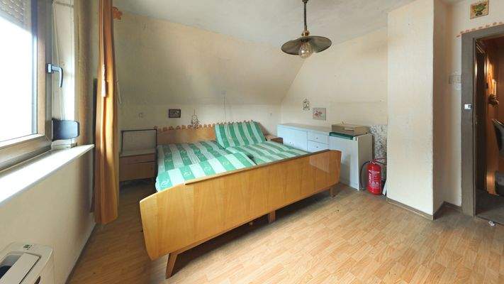 Schlafzimmer OG