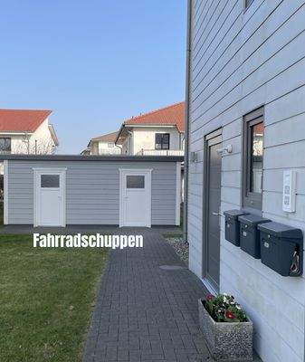 Fahrradschuppen