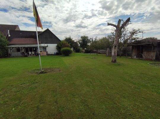 Ansicht vom Ende des Grundstücks